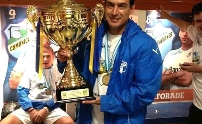 El profe Mario Acevedo, el nuevo técnico de Comunicaciones?